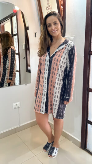 Camisão Feminino Manga Longa Em Malha Peach Arabescos